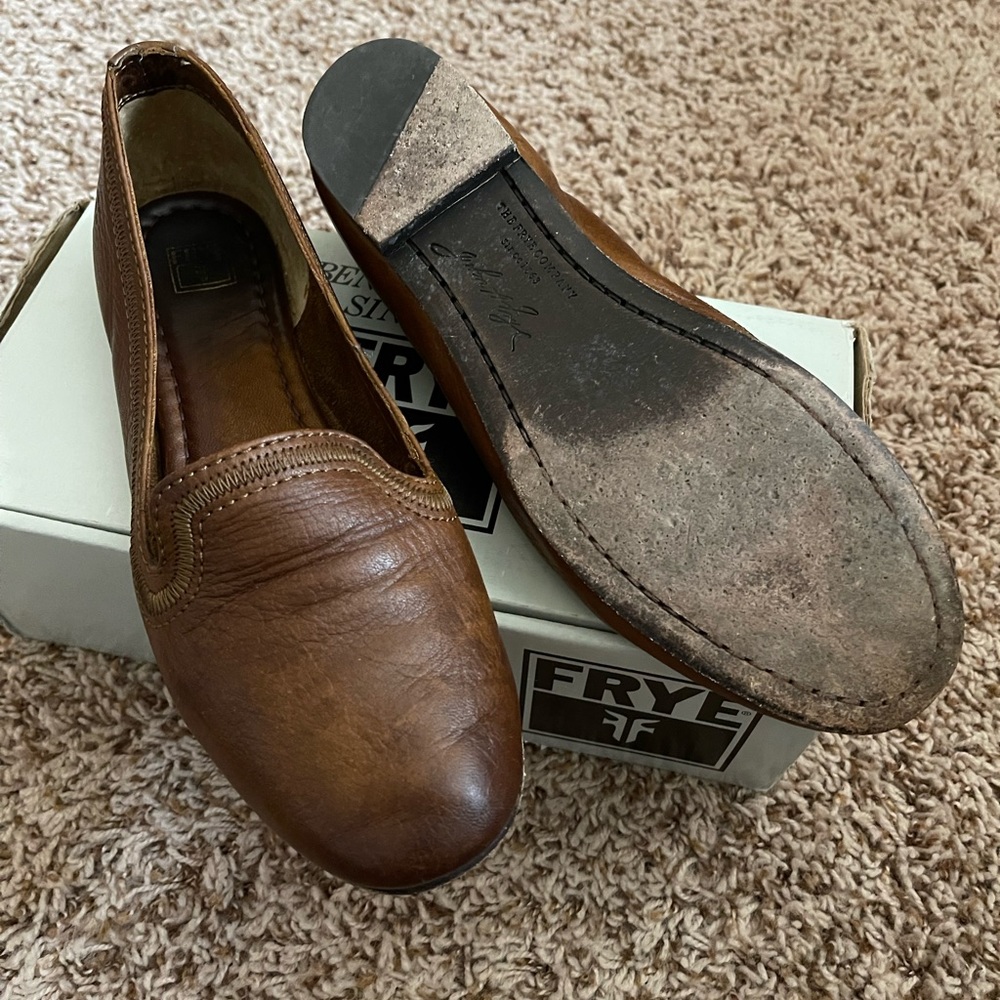Frye slip on
